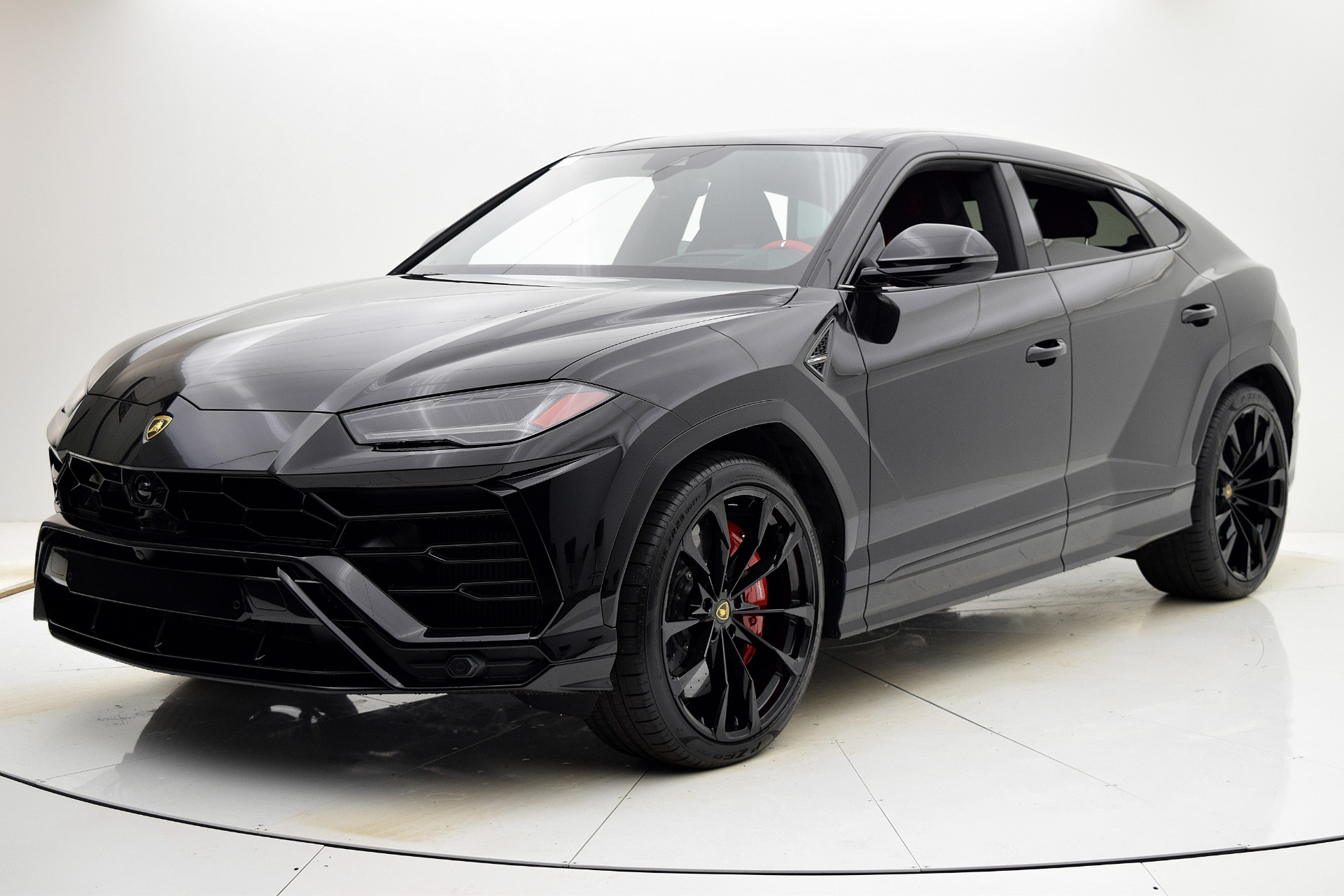 new lamborghini urus 2021