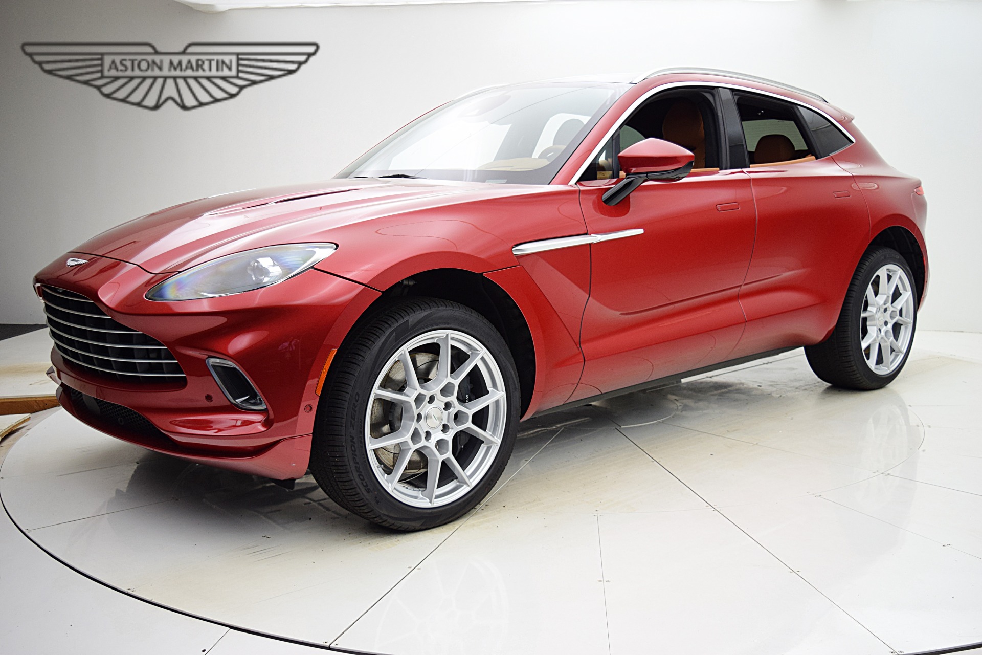 New 2024 Aston Martin DBX For Sale ($208,686) | FC Kerbeck Stock #24A117