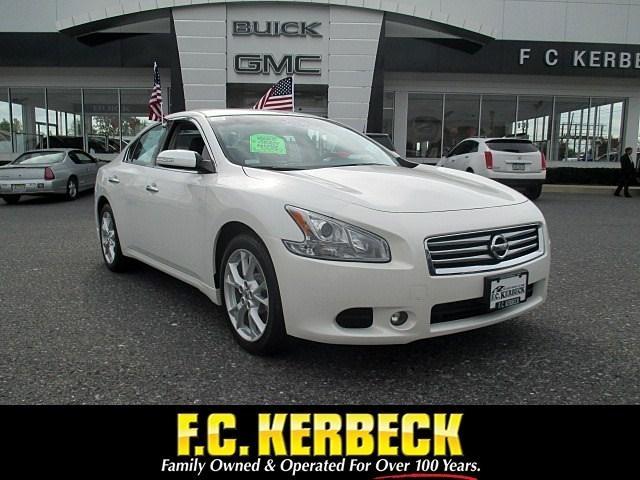 2012 nissan maxima pearl white